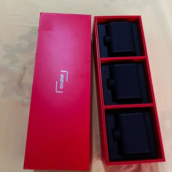 Video Camera - Picture 2 of 5